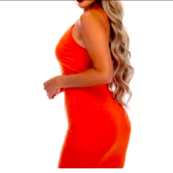 New BELLAMI TOKYO STYLEZ HUMAN HAIR EYE CANDY WIG 32" - Picture 4 of 9